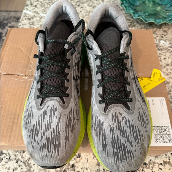 ASICS Novablast 3 - Picture 4 of 8